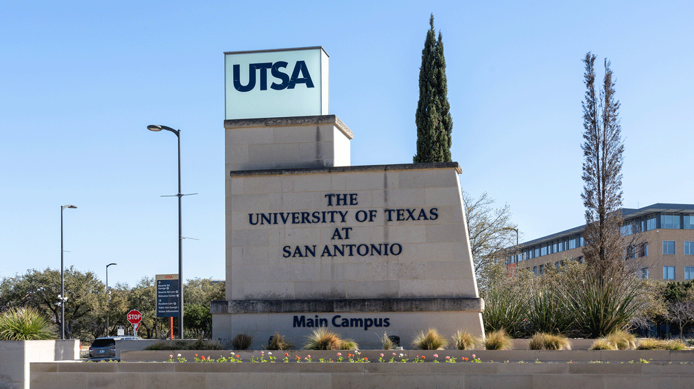 Large, outdoor sign with the words: "UTSA. The University of Texas at San Antonio"